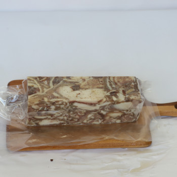 편육 1kg